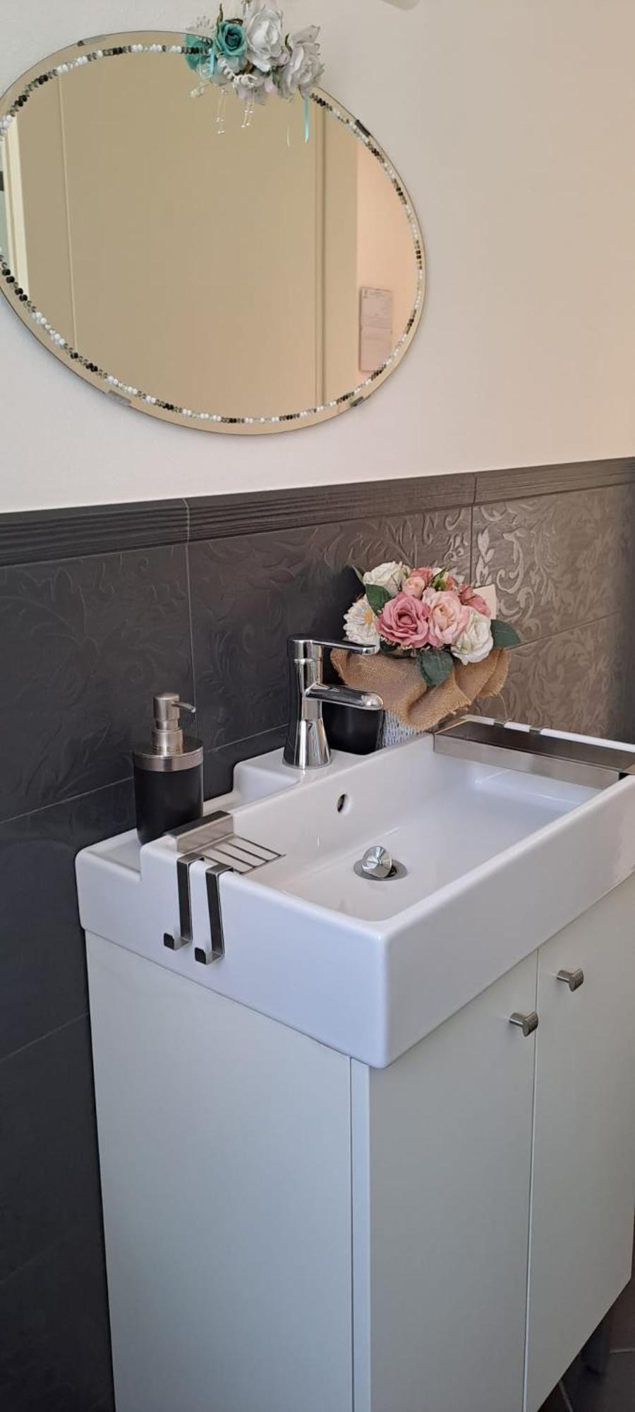 B&B Rosalu - Adults Only Сирмионе Экстерьер фото