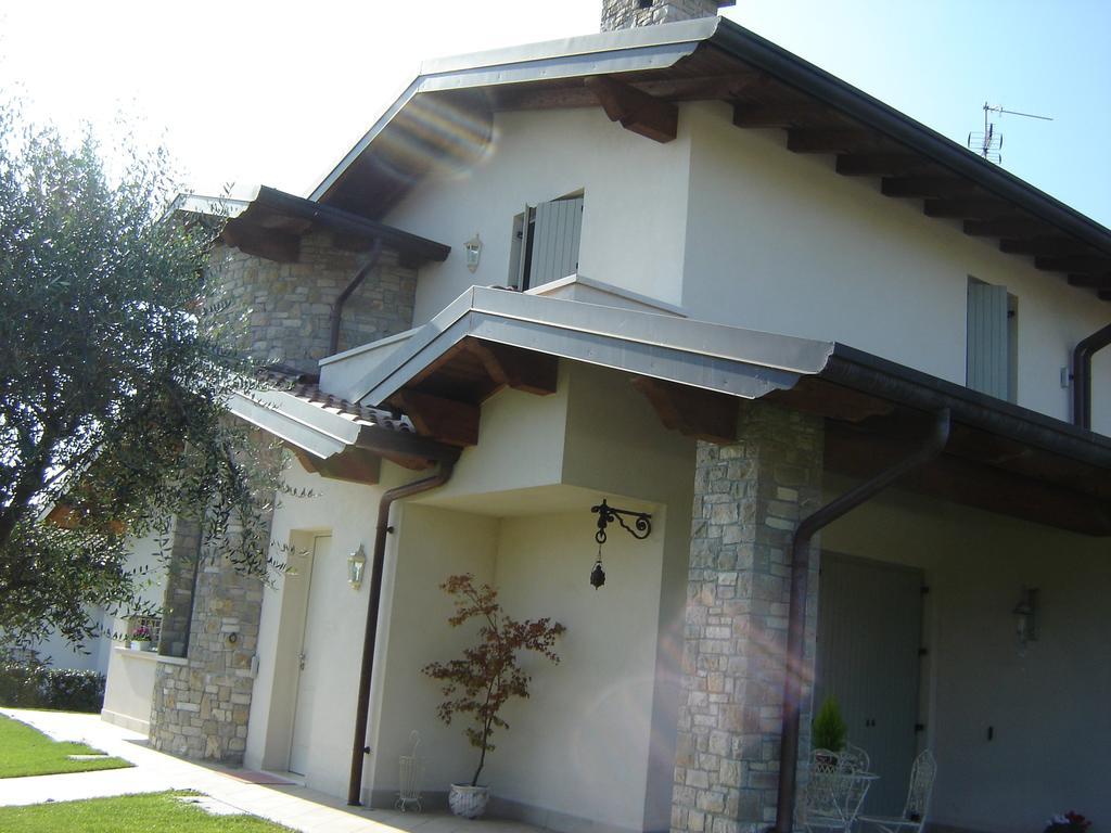 B&B Rosalu - Adults Only Сирмионе Экстерьер фото